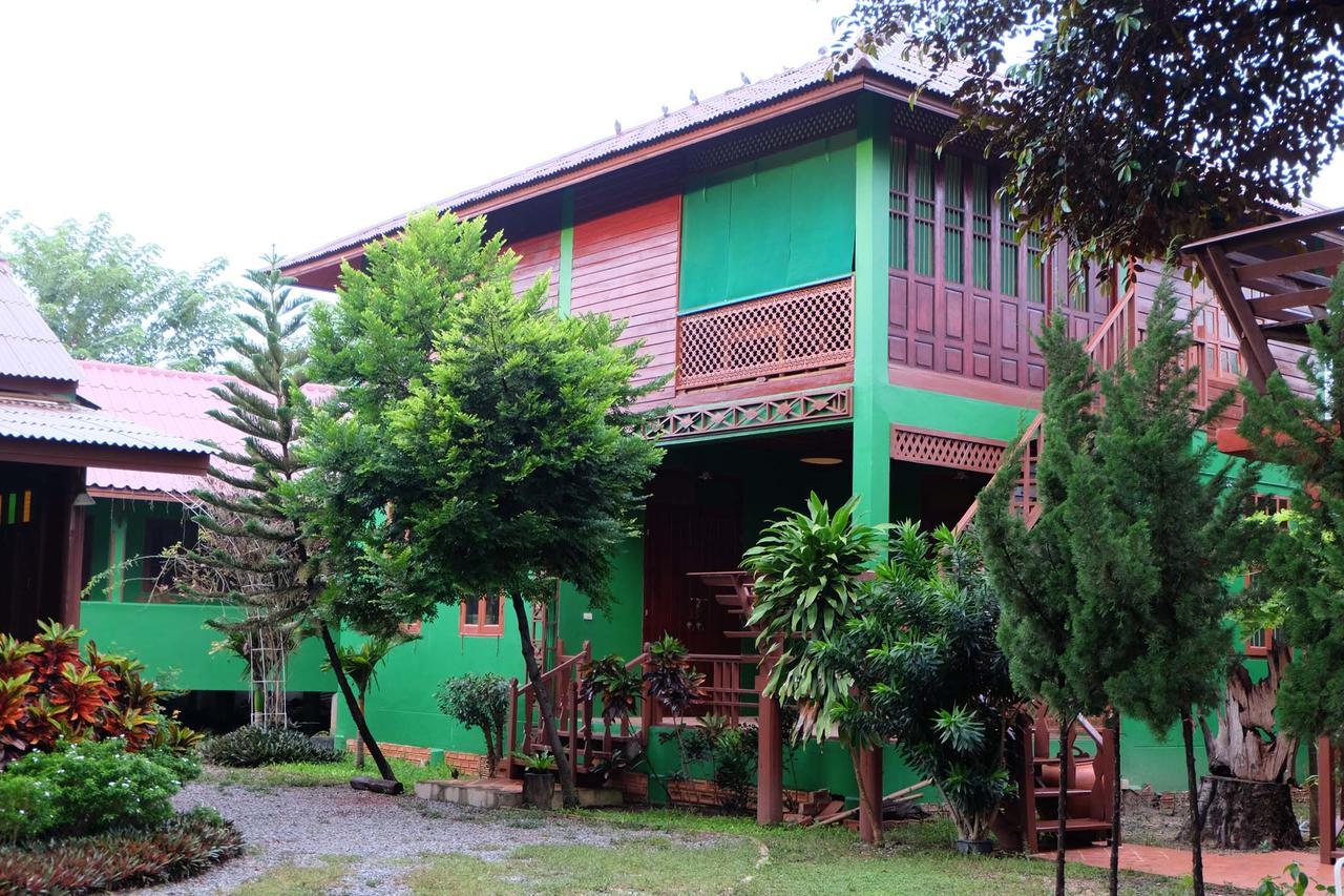 Ruen Khaoyai Hotel Pak Chong Екстериор снимка